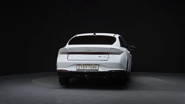 Hyundai Avante 2023 1.6 Modern