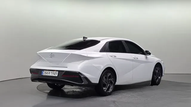 Hyundai Avante 2024 1.6 Inspiration