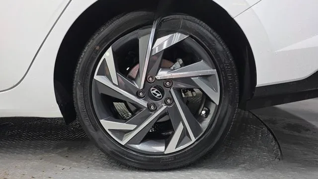 Hyundai Avante 2024 1.6 Inspiration