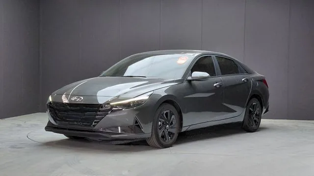 Hyundai Avante 2023 1.6 Modern