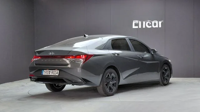 Hyundai Avante 2023 1.6 Modern