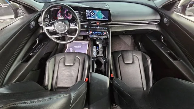 Hyundai Avante 2021 1.6 Modern