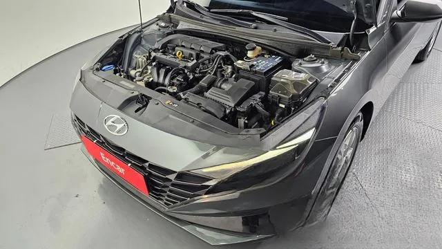 Hyundai Avante 2021 1.6 Modern