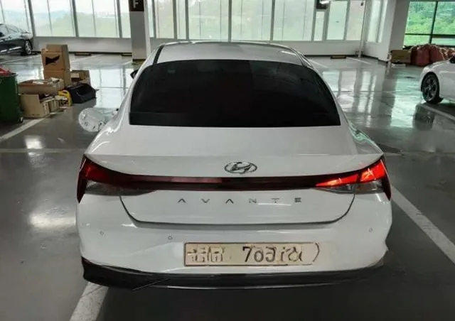 Hyundai Avante 2022 Smart