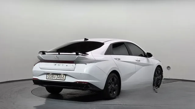 Hyundai Avante 2023 Modern