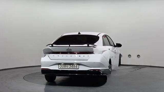 Hyundai Avante 2023 Modern