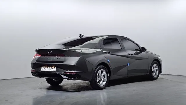 Hyundai Avante 2021 1.6 Modern