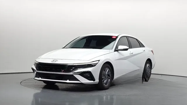 Hyundai Avante 2024 1.6 Modern