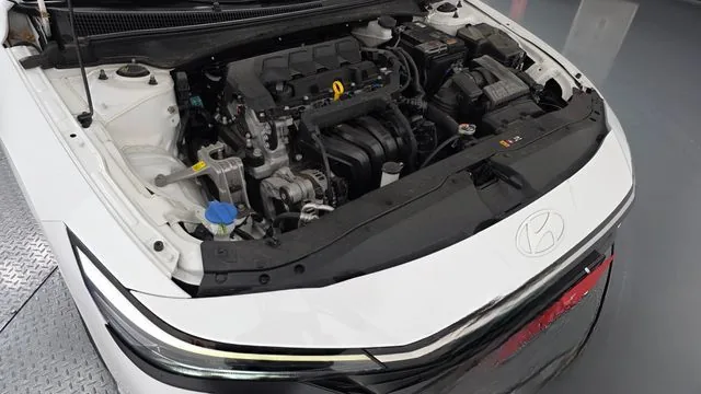 Hyundai Avante 2024 1.6 Modern