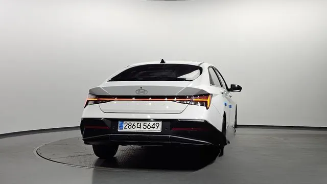 Hyundai Avante 2024 1.6 Inspiration