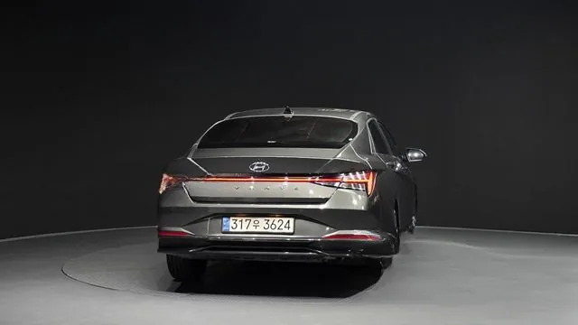 Hyundai Avante 2021 Smart