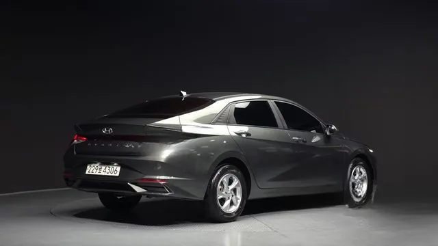 Hyundai Avante 2021 1.6 Modern