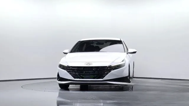 Hyundai Avante 2021 1.6 Modern