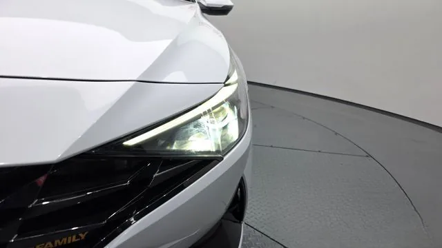Hyundai Avante 2021 1.6 Modern