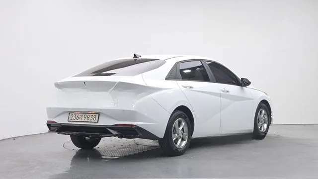 Hyundai Avante 2023 1.6 Smart