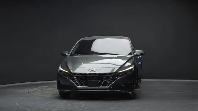 Hyundai Avante 2021 1.6 Modern