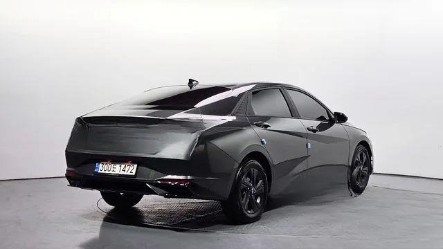 Hyundai Avante 2023 1.6 Modern