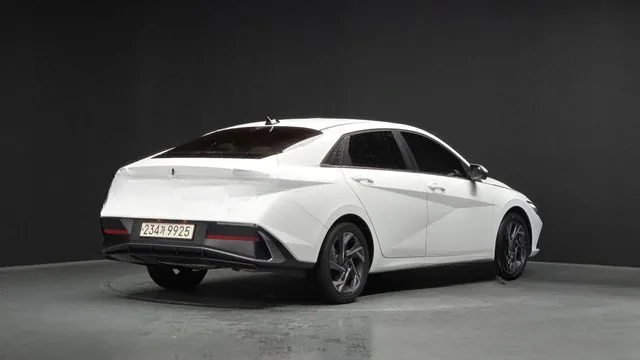 Hyundai Avante 2024 1.6 Inspiration
