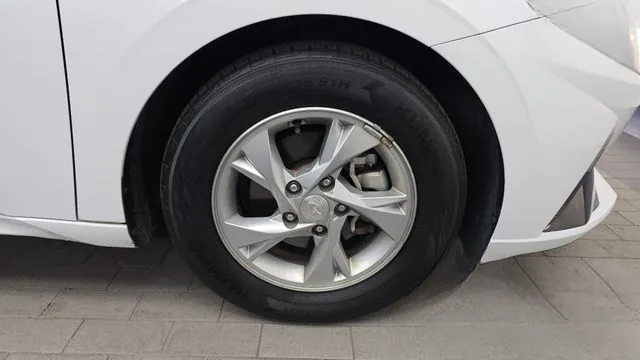 Hyundai Avante 2021 1.6 Modern