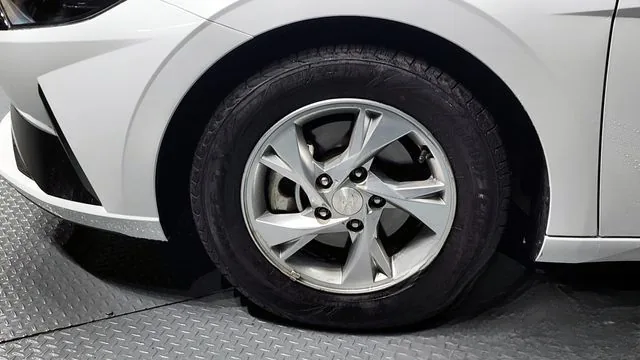 Hyundai Avante 2022 1.6 Modern