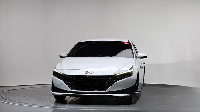Hyundai Avante 2021 1.6 Modern