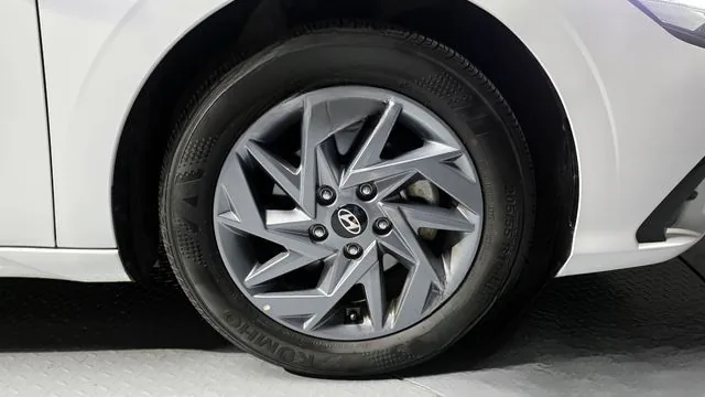 Hyundai Avante 2024 Modern