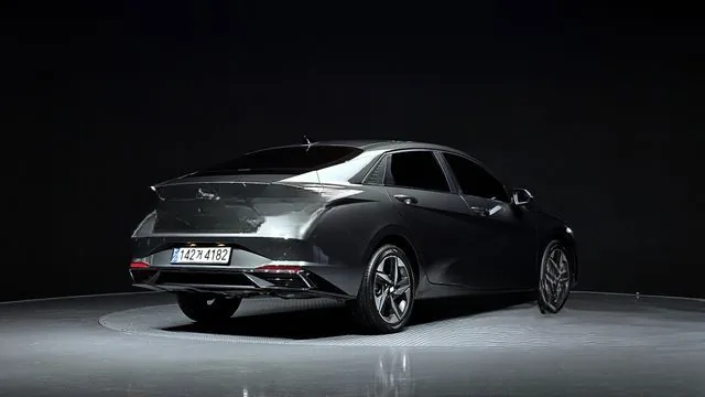 Hyundai Avante 2021 1.6 Modern