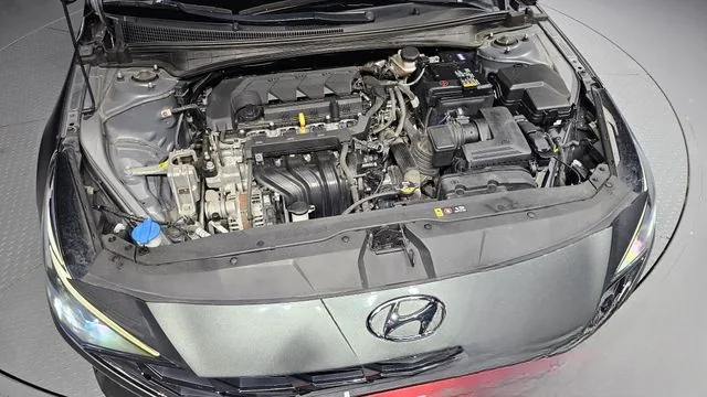 Hyundai Avante 2021 1.6 Modern