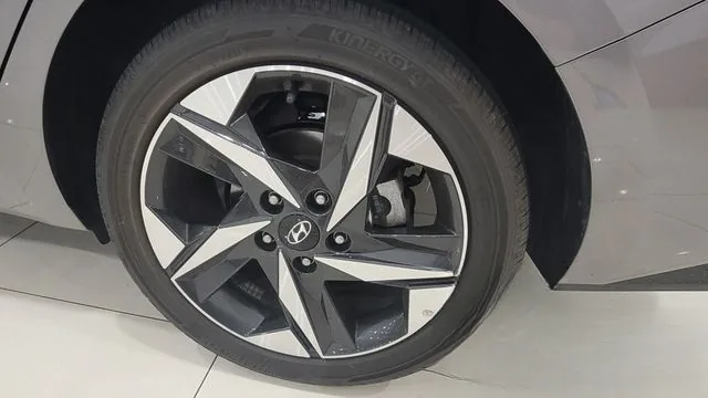 Hyundai Avante 2022 1.6 Inspiration