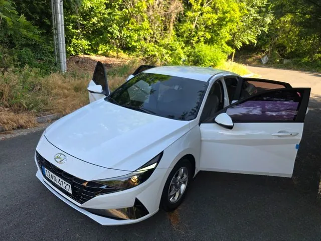 Hyundai Avante 2022 1.6 Modern