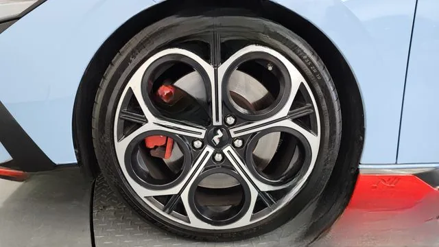 Hyundai Avante 2024 2.0 N