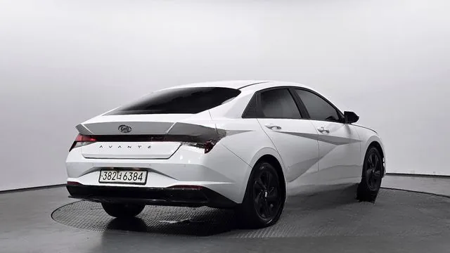 Hyundai Avante 2023 Smart
