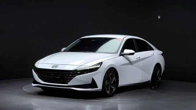 Hyundai Avante 2023 1.6 Inspiration