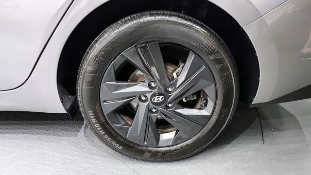 Hyundai Avante 2023 1.6 Inspiration