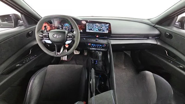 Hyundai Avante 2022 2.0 N