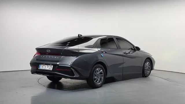 Hyundai Avante 2024 1.6 Modern