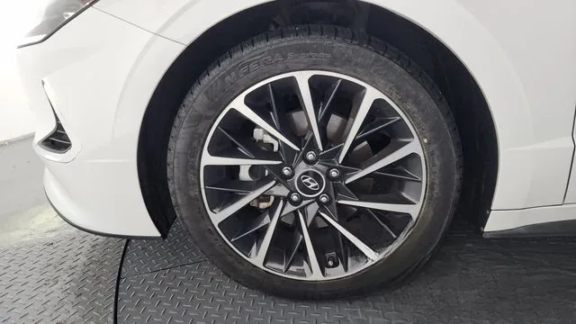 Hyundai Sonata 2023 Premium Plus