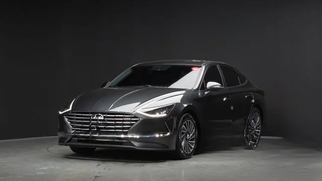 Hyundai Sonata 2022 Premium Plus