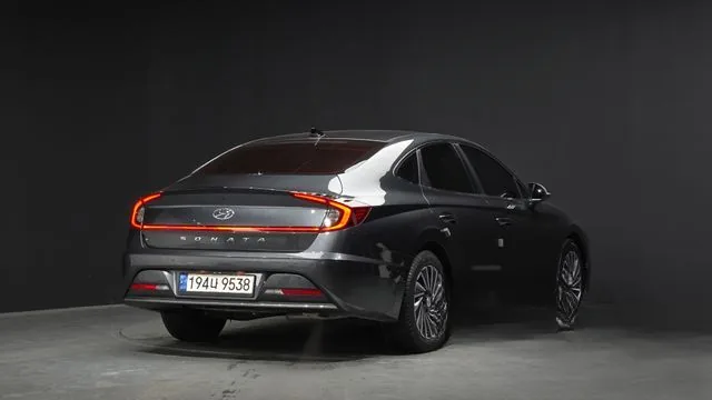 Hyundai Sonata 2022 Premium Plus