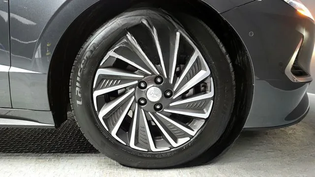 Hyundai Sonata 2022 Premium Plus