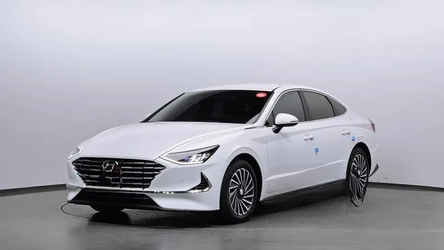 Hyundai Sonata 2022 Premium Plus