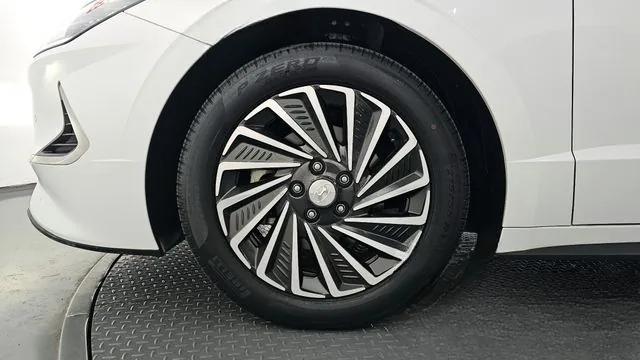 Hyundai Sonata 2022 Premium Plus