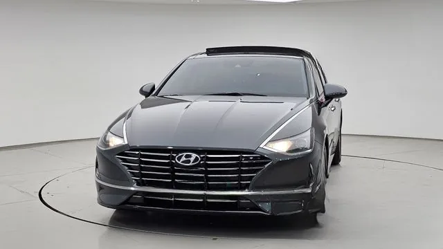 Hyundai Sonata 2022 2.0 LPG(rental car) Smart