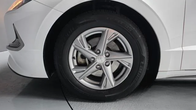 Hyundai Sonata 2023 2.0 LPG(rental car) Style