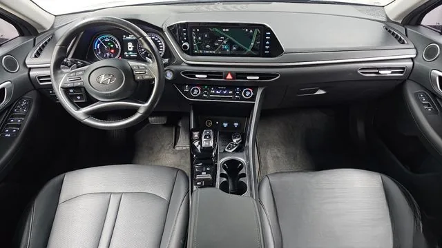 Hyundai Sonata 2022 Modern