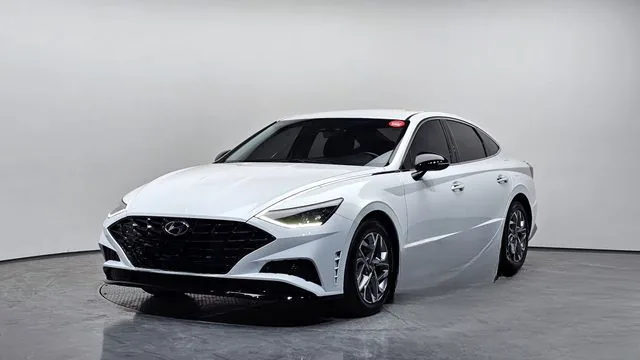 Hyundai Sonata 2022 2.0 Modern