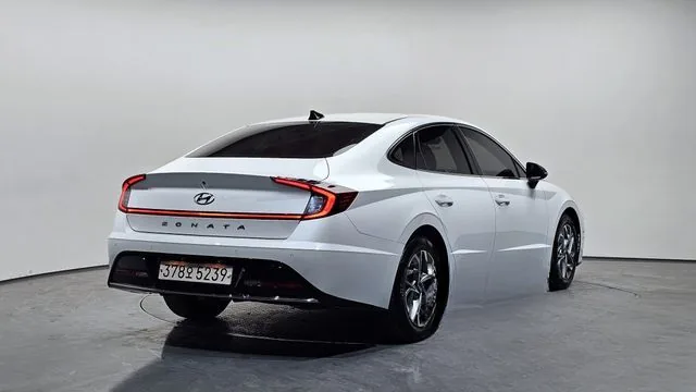 Hyundai Sonata 2022 2.0 Modern