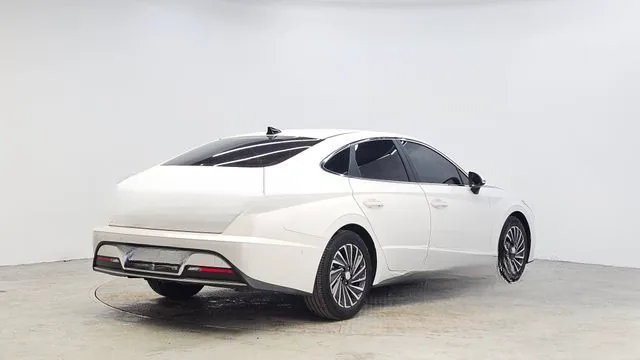 Hyundai Sonata 2022 Premium Plus