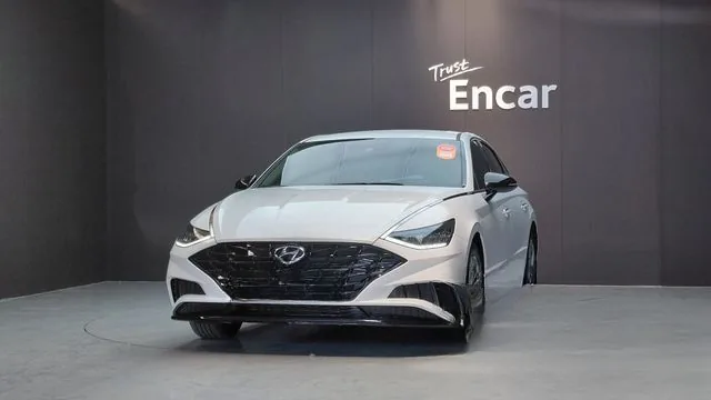 Hyundai Sonata 2022 2.0 Modern