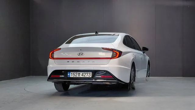 Hyundai Sonata 2022 2.0 Modern